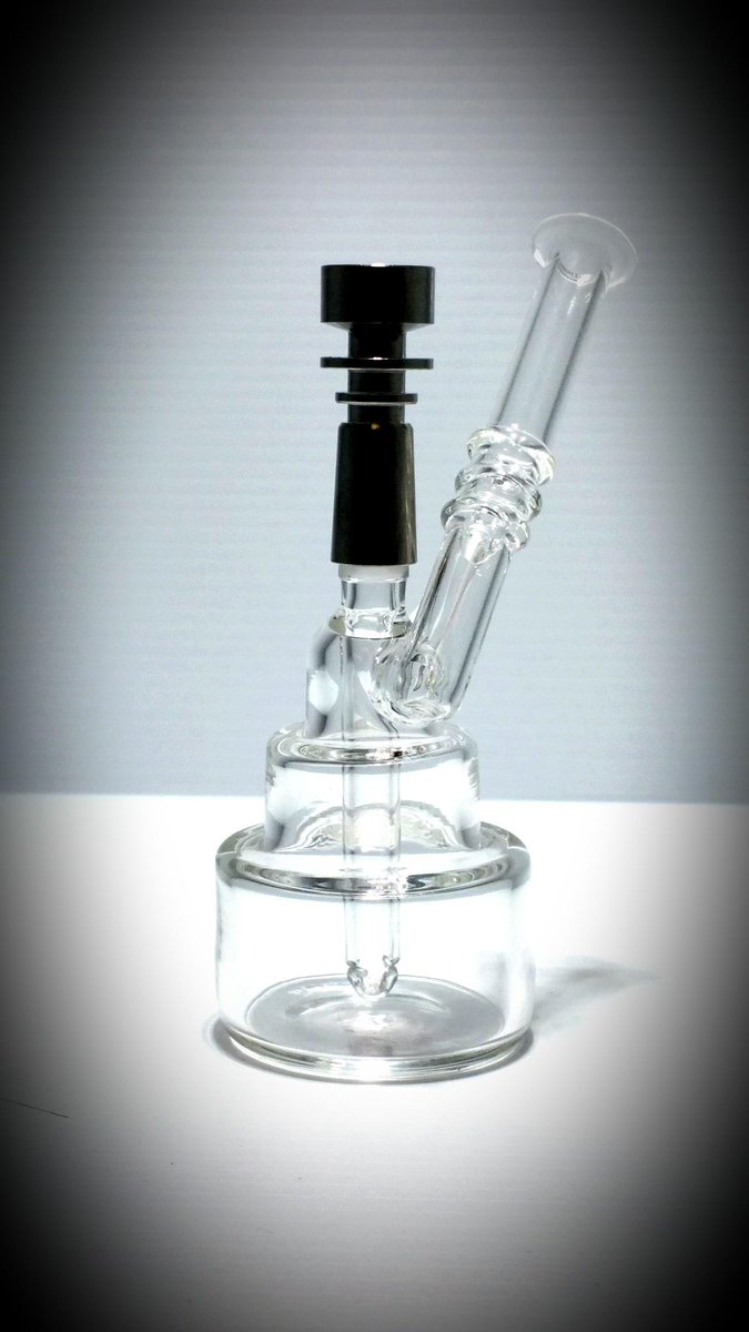 RYOTOBACCORENTO's tweet photo. TINY OIL RIGS! Try Out! @RYOTOBACCORENTO 
#Tinyoilrig #oilrig #rentonsmokeshop #rentonpipe #waterpipe #Dabpipe #Dab http://t.co/j8RFsKhwhN