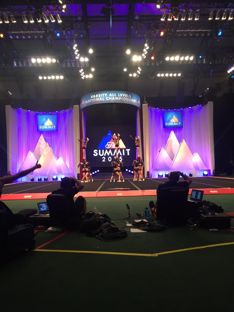 Northern Elite SMSR4: (2nd Performance)
Hit!
#Summit15 🗻