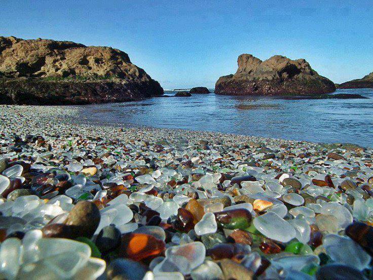 saykendi's tweet photo. bahaya nih pantai, harus diamankan http://t.co/ZVPVvoNPic