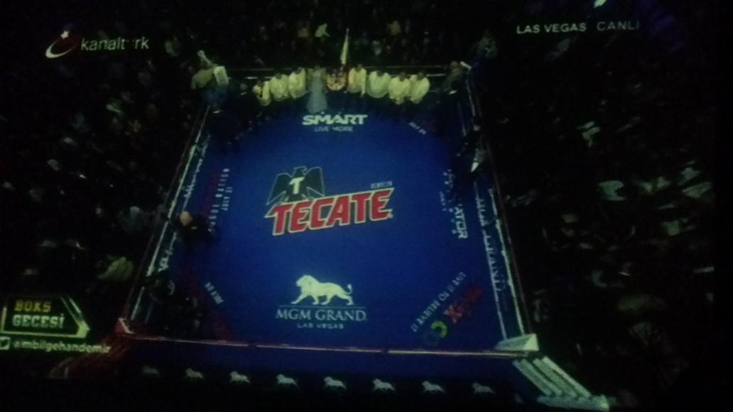 aaa_stream's tweet image. Waiting for mannay to enter