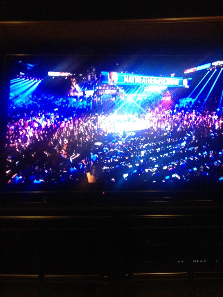 This fight is gunna be great 😎#PacWins