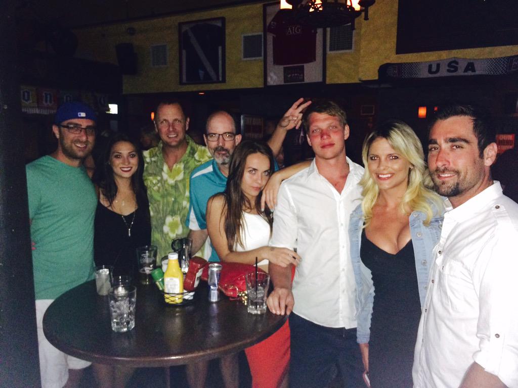YCF_WPC's tweet photo. Chillin in St Pete http://t.co/QBVlOB7mrj