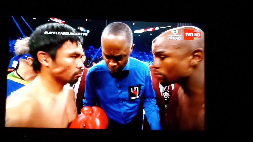 mcf1234's tweet photo. lets get ready to rumble #LaPeleaDelSigloTVN http://t.co/fUSJs13rE0