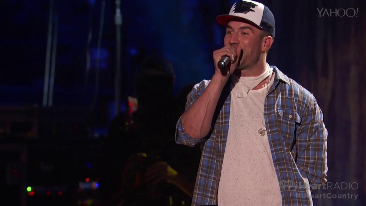 CAN WE PLEASE HAVE A HOUSE PARTY WITH YOU?? #iHeartCountry #iHeartSamHunt yahoo.com/iheartcountry