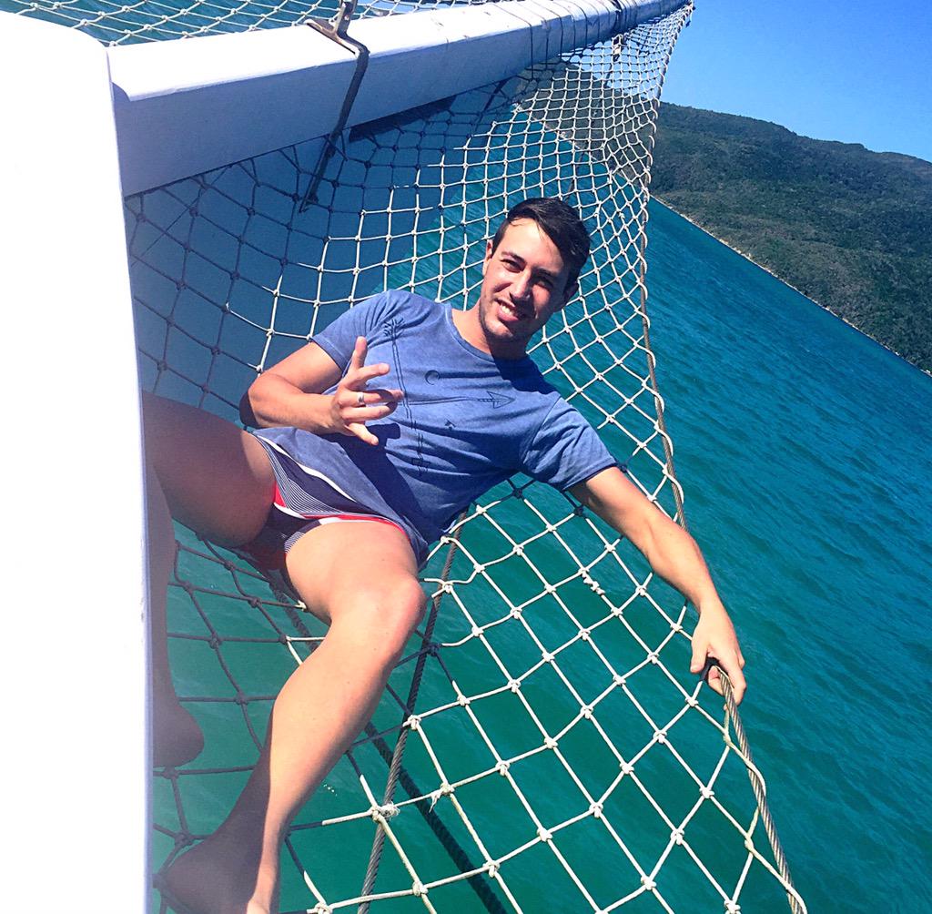 essebasroca's tweet image. Paseo en barco arrialdocabo brasil