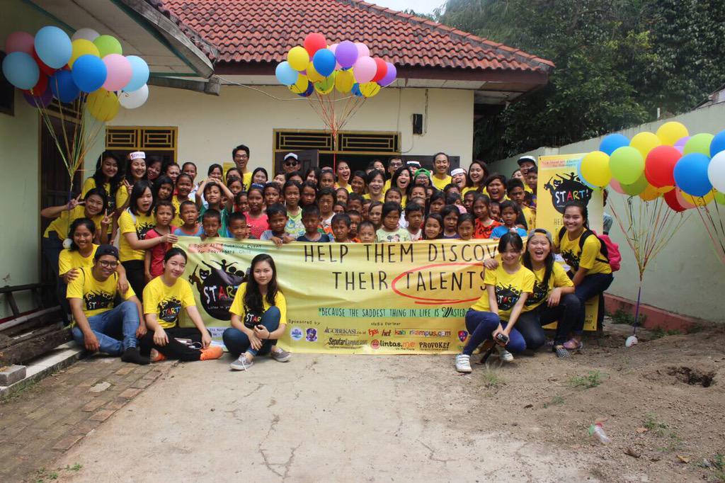 Terima kasih sekali lagi kepada seluruh panitia, PAUD SULUH dan juga adik-adik yg telah hadir #ListenToYourART