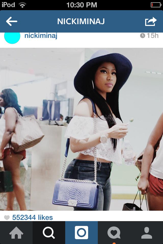 itsfahadm's tweet photo. @NICKIMINAJ my fave😧❤😍 http://t.co/eudLgm0pKS