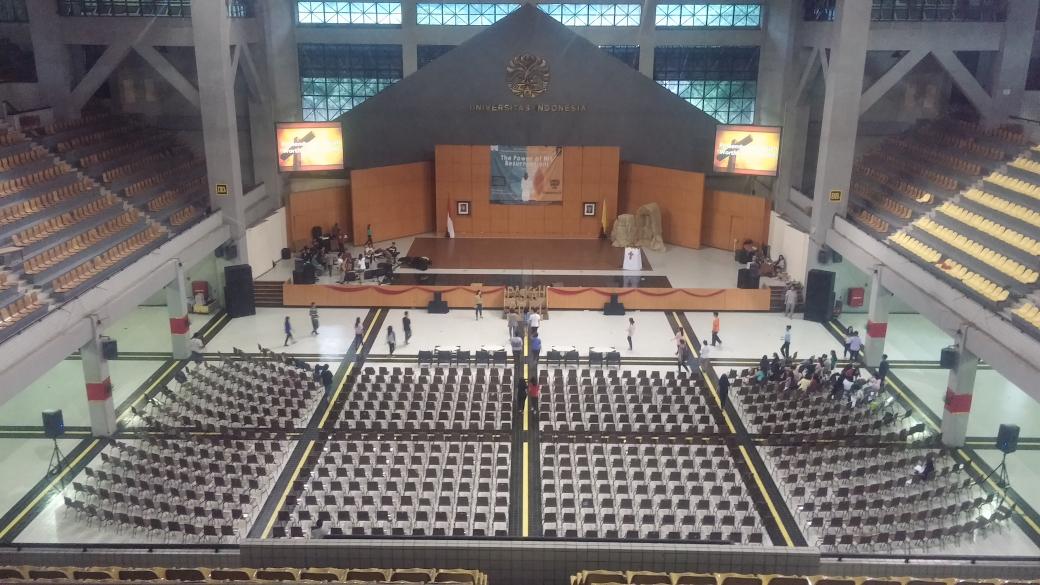 Sedang persiapan untuk ibadah dan perayaan PASKAH PO UI sore nanti :D