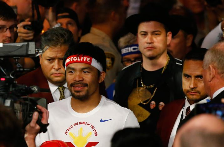 SInow's tweet photo. Jimmy Kimmel to Manny Pacquiao: 'Thank you for making me your Bieber' http://t.co/3PH9XhppXf http://t.co/qWfbI8fJ47