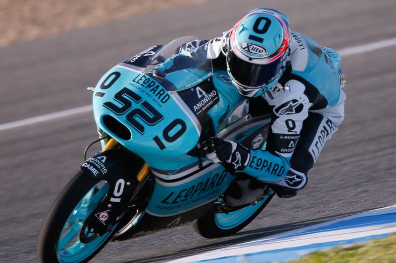 #OnThisDay 2015 at Jerez @DannyKent52 became the 1st British rider to get 3 straight wins since Barry Sheene in 1977