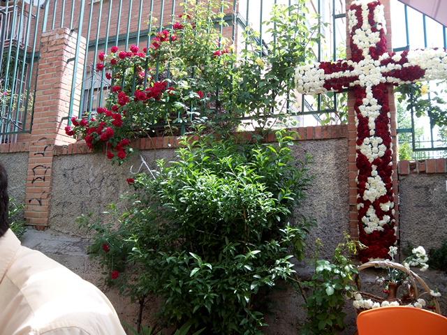 Una pausa en el #PaseoDeJane Las cruces de Norte. Bar Daniel, en #Cartuja