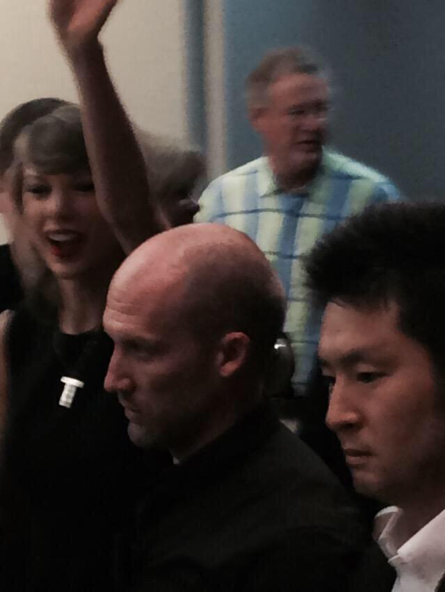 tayloristhe111's tweet photo. 💗💗💗💗💗💗💗💗💗💗💗
Taylor Swift 来日しました
Swiftiesはただちに深呼吸して下さい
💗💗💗💗💗💗💗💗💗💗💗
#テイラーアンバサダー http://t.co/C9tAqX8gfd