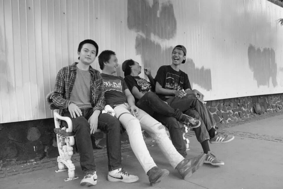 WALK_INGBOY's tweet photo. @nelsonspirit @Ecoonn @evandomatrozz @mikendrew  gas gak? http://t.co/TvDadODpcr