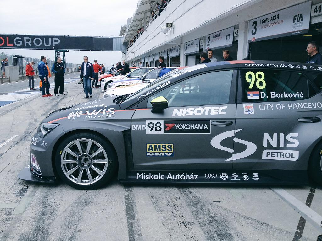 Race 1 in 15 minutes with rolling start! Go <a href="/DucaBorkovic/">Dusan Borkovic</a> !! #B3Racing #Dusan #ETCC