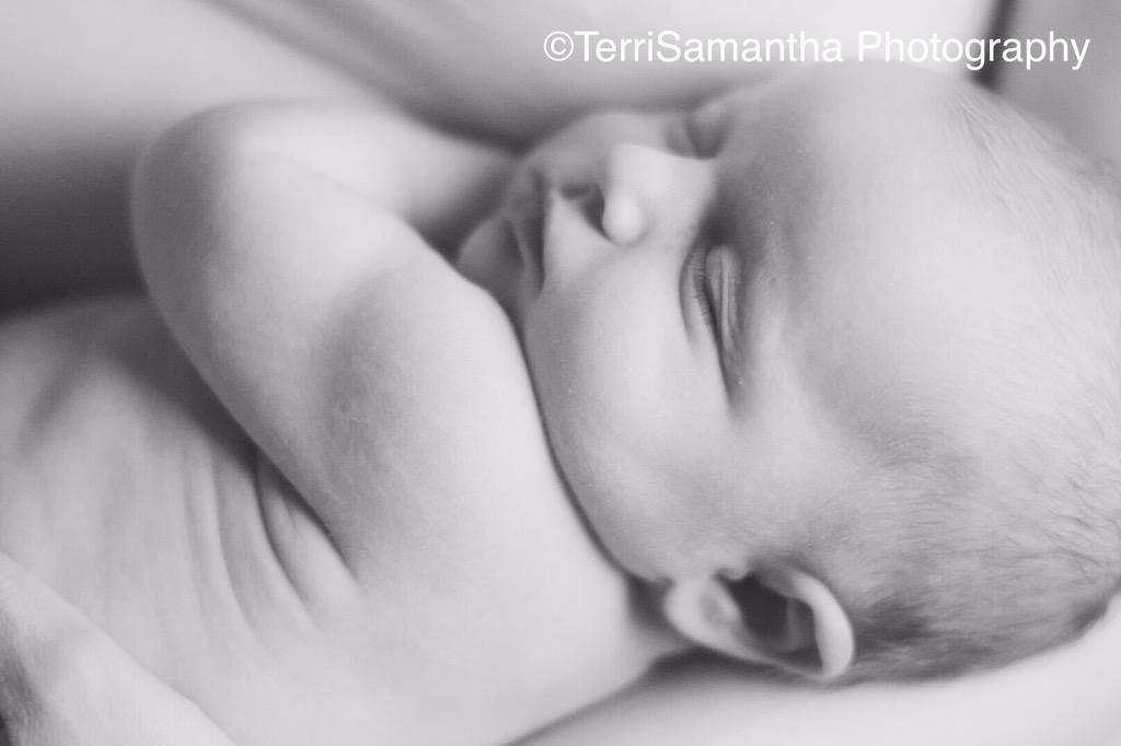 TSPhotography13's tweet photo. Had a wonderful #newborn shoot with baby Amylia.Absolutely stunning! 
#photography #photographer #baby #girl http://t.co/CqxzOQfmhJ