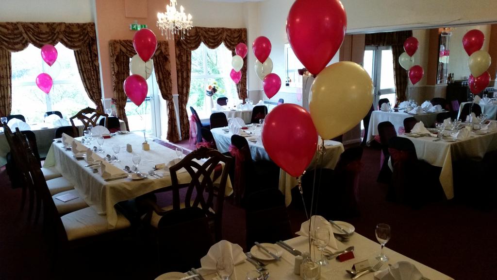 DesignzDecor's tweet photo. One of yesterday's jobs @BullBayhotel for a special birthday girl http://t.co/E0SfJvhT1p