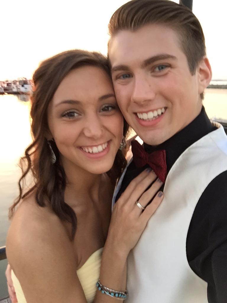 brandon_fries's tweet photo. #truckerprom http://t.co/xD8kVhNRme