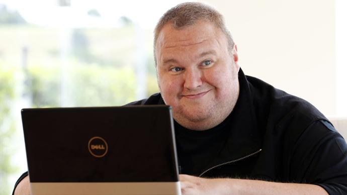 RT_com's tweet photo. Millions for @KimDotcom? Court lets #MegaUpload founder pay mounting legal bills http://t.co/fDvOaUpiIH http://t.co/cuDdUaZLQS
