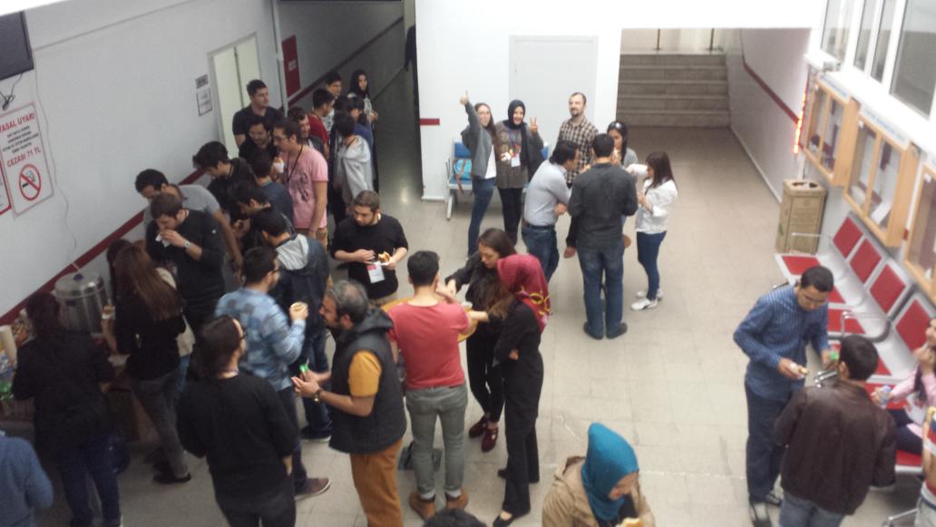 ibwturkey's tweet photo. #ibwturkey @sduyazilim @kadinyazilimci @nesrinkalender @apatheticmagpie #HaticeMeric #ekip http://t.co/QysYyTPBD3
