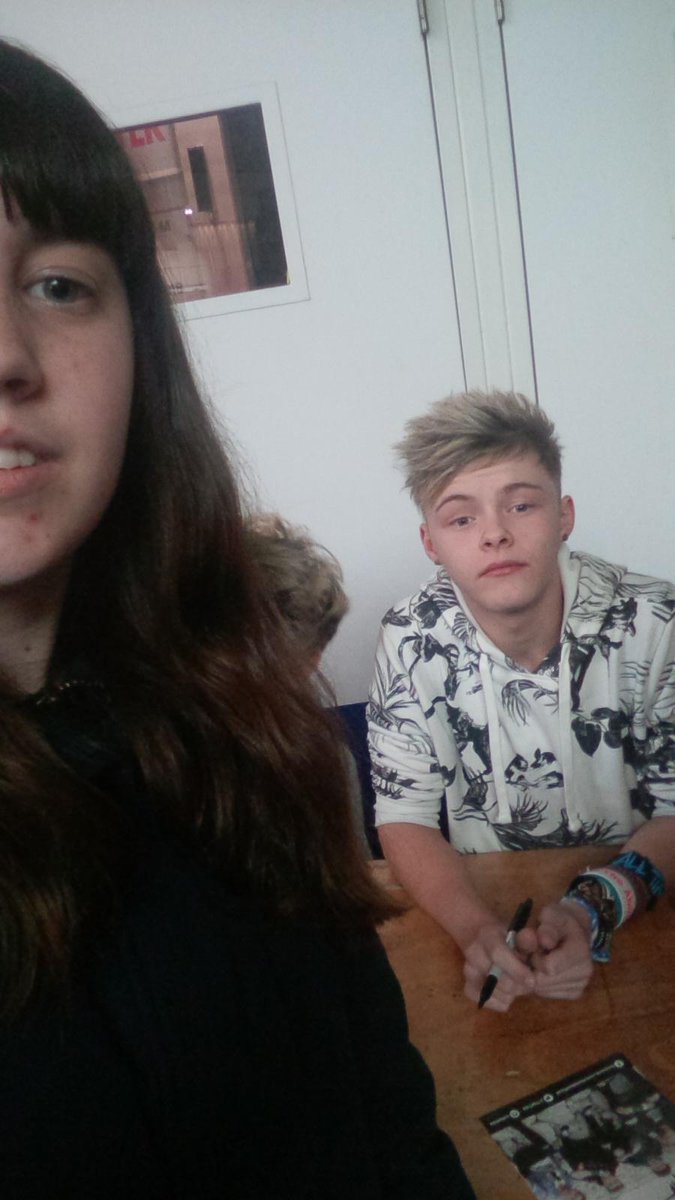McVeyAndSimpson's tweet photo. Bae goals @TheTideAustin @thetidenate @TheTideLevi @thetidedrew #TheTideOnTour #TheTideSigning http://t.co/IEW9cM9P0U
