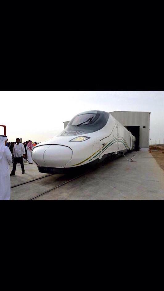 تم الاسبوع الماضي تجربة القطار السريع

الرحلة من مكة الي المدينة 90 دقيقة
من جدة للمدينة : ساعة
سعر التذكرة : 50 ريال