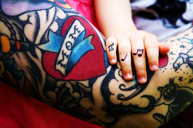 Felicidades a todas las #madres, a las que están, a las que se fueron y a las que siempre vivirán en nuestro corazón.