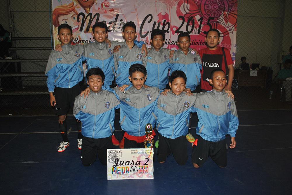 MedroCupUGM's tweet photo. Selamat kepada SMP Muh 8 YK sebagai juara 2 @MedroCupUGM 2015!!! Ditunggu partisipasinya tahun depan :) http://t.co/nAQJLbEegI