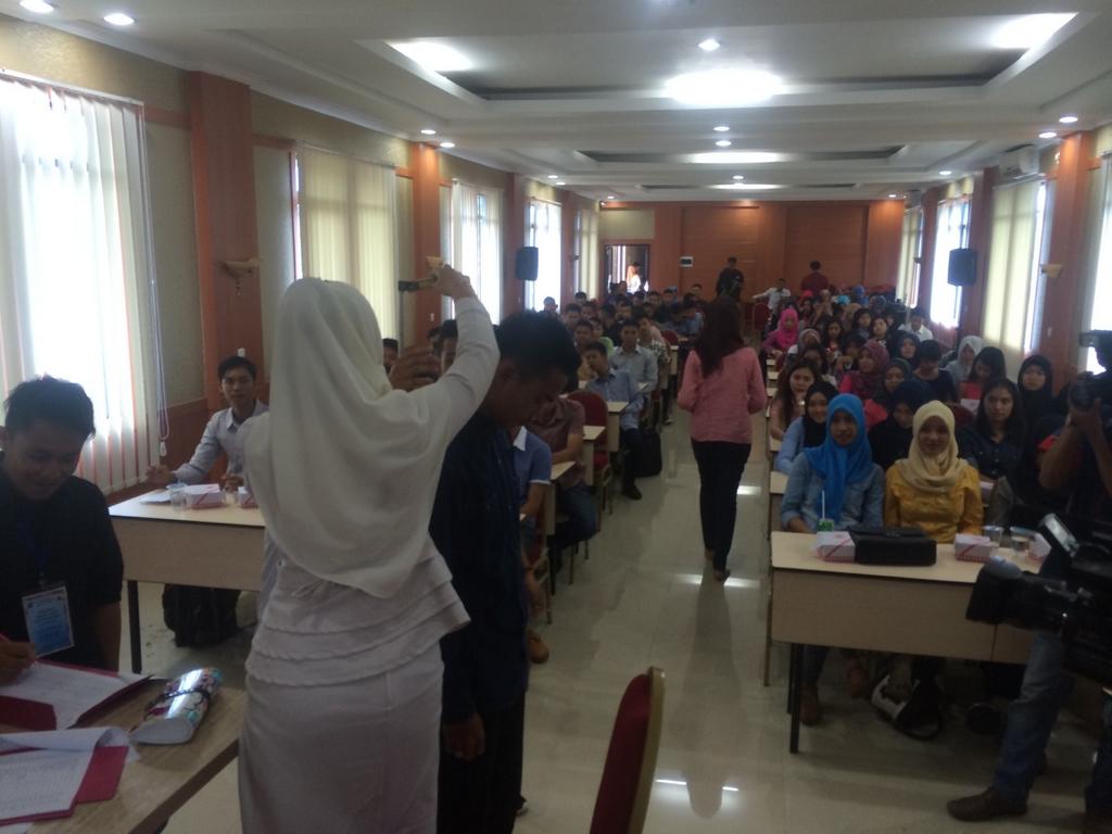 IBGBS_OKI's tweet photo. Selamat sore.. Kita post suasana TM-Pengukuran TB &amp; BB Peserta BGBS. Rame yaa.... #PBGBS2015 http://t.co/OpJZ4AQAkC
