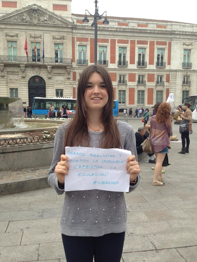 sofiaortega95's tweet photo. #iliberisinef http://t.co/K06p6ThX8f