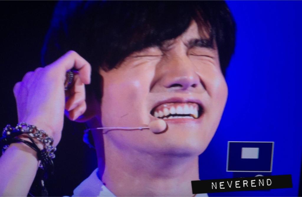 onyoucky's tweet photo. "@Yamada_Ai_Lisa: Awwwwwww... I want to see this smiley  changmin everyday!!!! He's so cute!!!
 And his bambi eyes! http://t.co/GrPrEBSRkI"