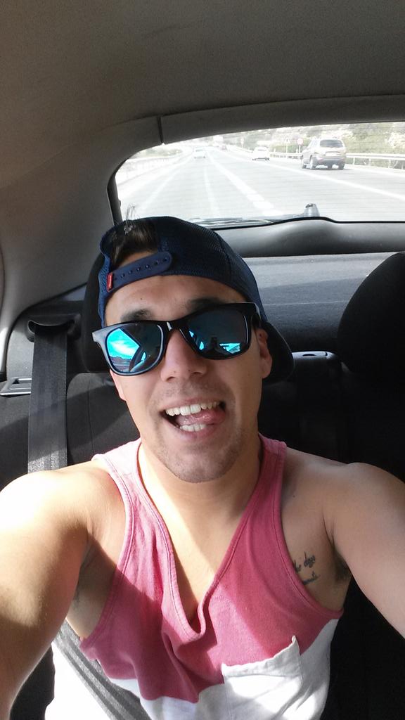 Crisst_ian10's tweet photo. Caminito a javea @alexcabre10 @borjaguedea @RauulOliveira http://t.co/cwmSUpTRFT