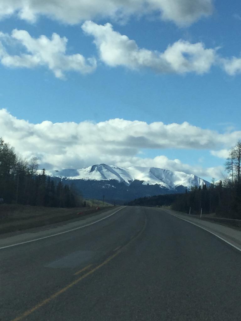 RidersGirl83's tweet photo. Half way there! #Jasper #EnjoyingTheDrive http://t.co/T1kXH3Qlmn