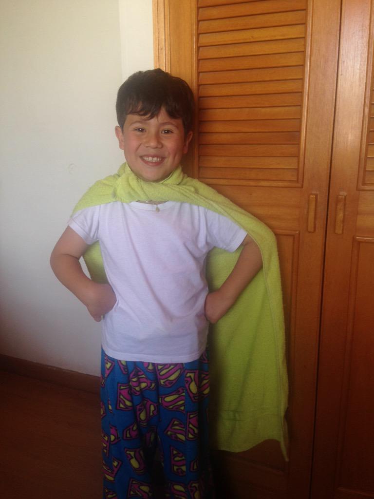 kavivime's tweet photo. Y quien dice que uno no puede ser el héroe de su casa😁 http://t.co/LEISGVMbGi