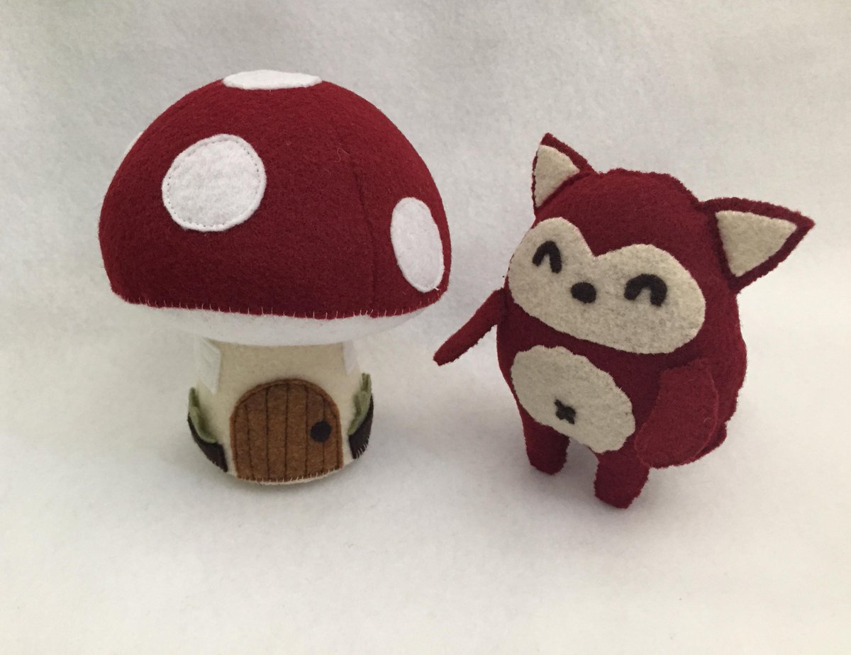 sepiastitch's tweet photo. Spring has brought some new creatures into the #sepiastitch forest! #toadstool #fairyhouse http://t.co/esFEd3RR2N http://t.co/yxONUYl2t6