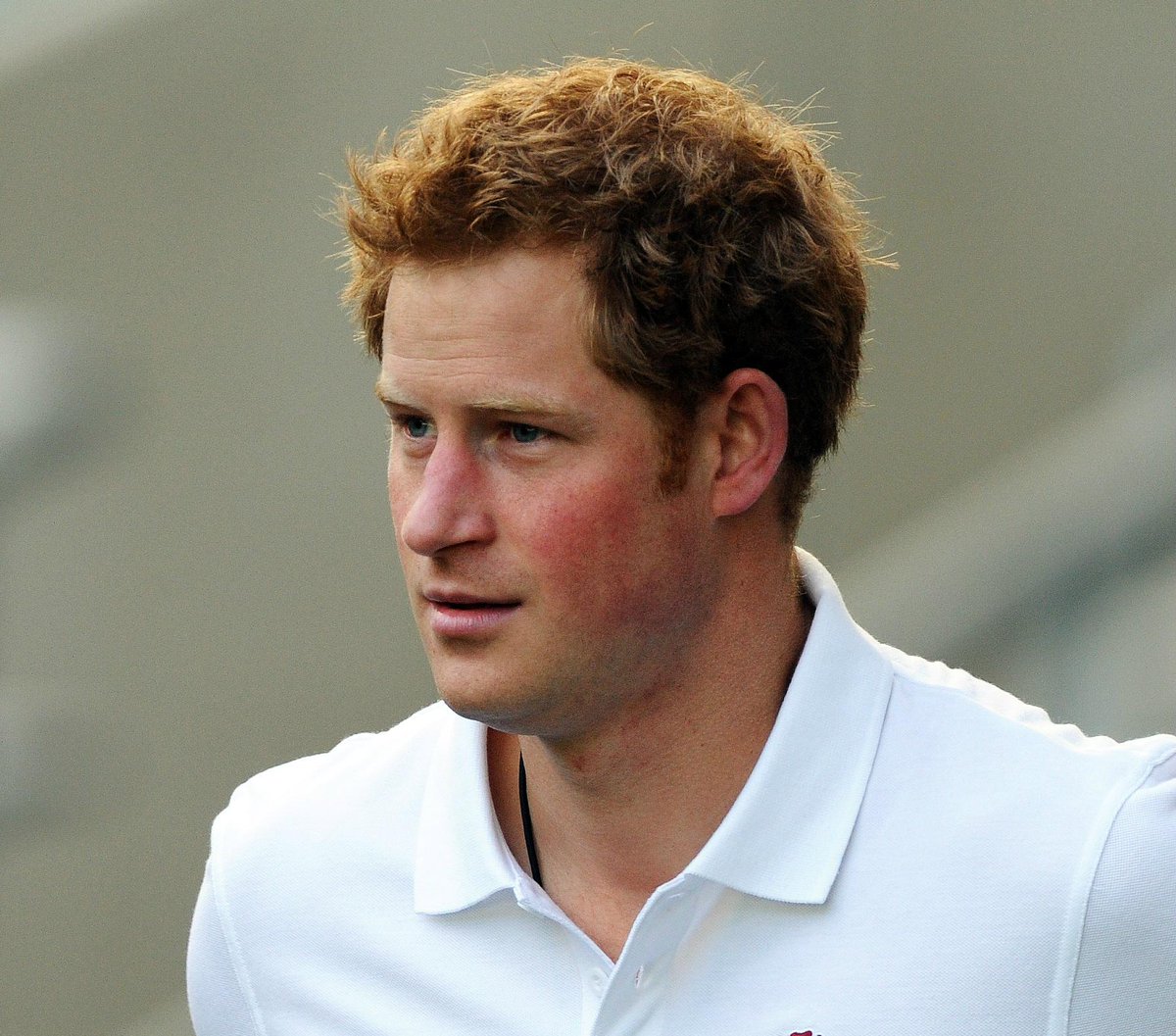 KensingtonRoyal's tweet photo. Prince Harry has said about his new niece: "She is absolutely beautiful. I can't wait to meet her." http://t.co/HiNR8lzThy