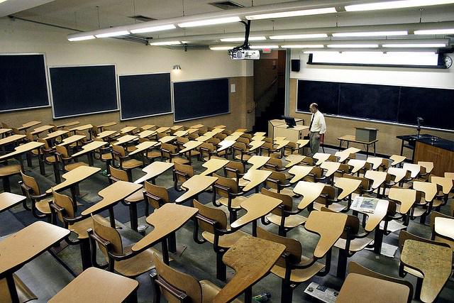 ULProblems's tweet photo. "Who's ready for finals?" http://t.co/cCedrYhXI6