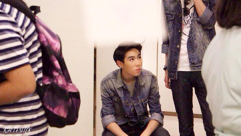 KATPINK_'s tweet photo. คิดถึง @minthitipat O(≧∇≦)O #loversicktheseries #lovesickseason2 #lovesickfreshycamp #คิดถึงธิติพัฒน์ห้ามงอแง http://t.co/g3ZxOtxvqz