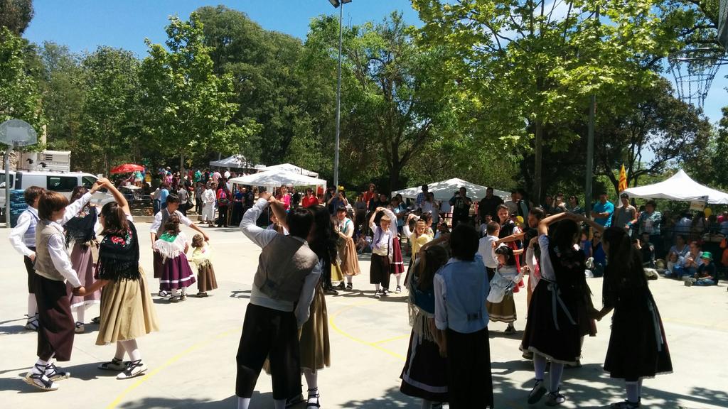 Per acabar la Festa del Badiu, Galop de Panderetes i el Patatuf