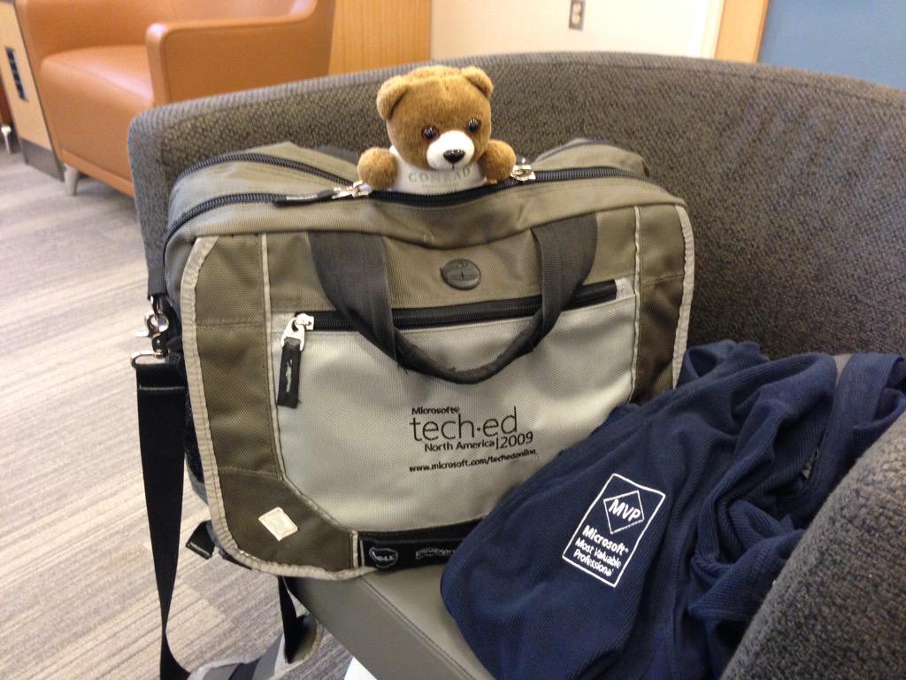 Dieter_Rauscher's tweet image. Traveling with my 2009 #msTechEd bag to @MS_Ignite #MSIgnite ;) One of the most useful bags I ever got.
