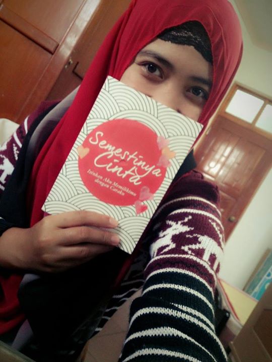 Jika seseorang itu bukan jodohmu, sesungguhnya Allah telah menyiapkan jodoh yang lebih baik untukmu. *SemestinyaCinta