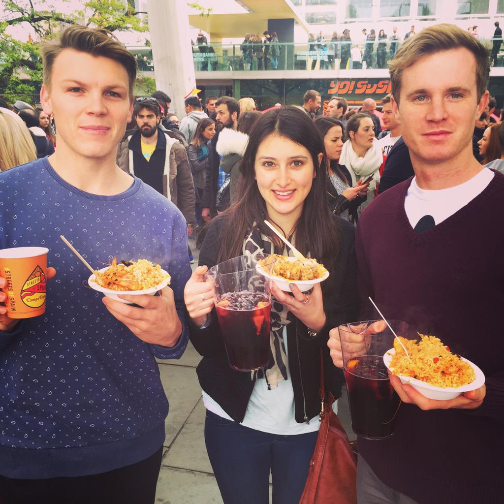 winstonps's tweet photo. Spanish street festival in London. Paella and Sangria for the win http://t.co/ISgM83cfqI