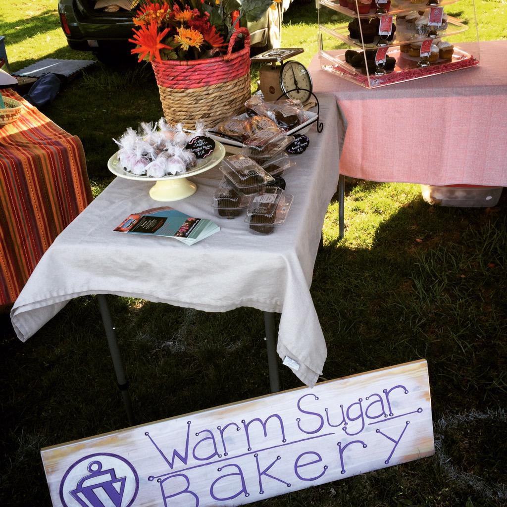 WarmSugarBakery's tweet photo. Get your Warm Sugar fix at the Saucon Valley Market from 9-1 at the Hellertown Library! http://t.co/W4dHnWvq6u