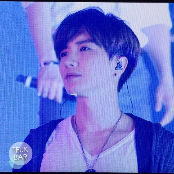 EternaLoveForSJ's tweet photo. #SS6INA #Leeteuk (cre:TeukBar) http://t.co/grZbJLWnIX