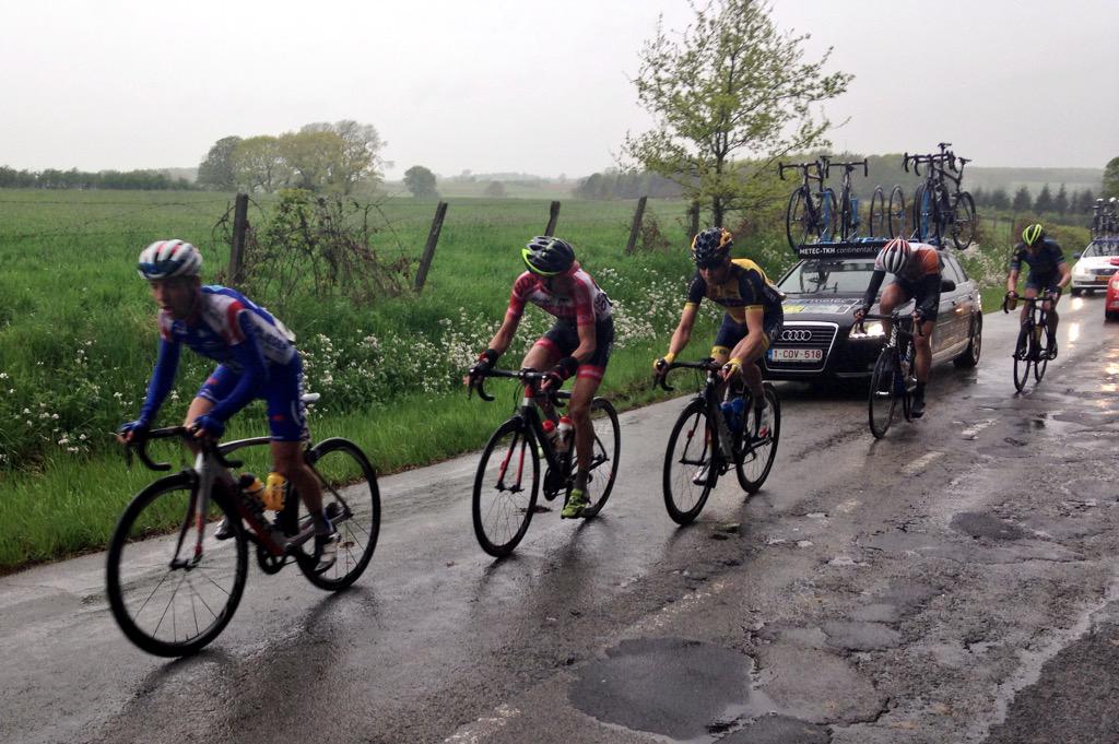 DeltaCycling010's tweet image. Toen de 5 nog 5 waren. (Foto: @m2015jvdm)
Nu zijn het er 9 met een voorsprong van 1'25".
#3LO #trappenblijft