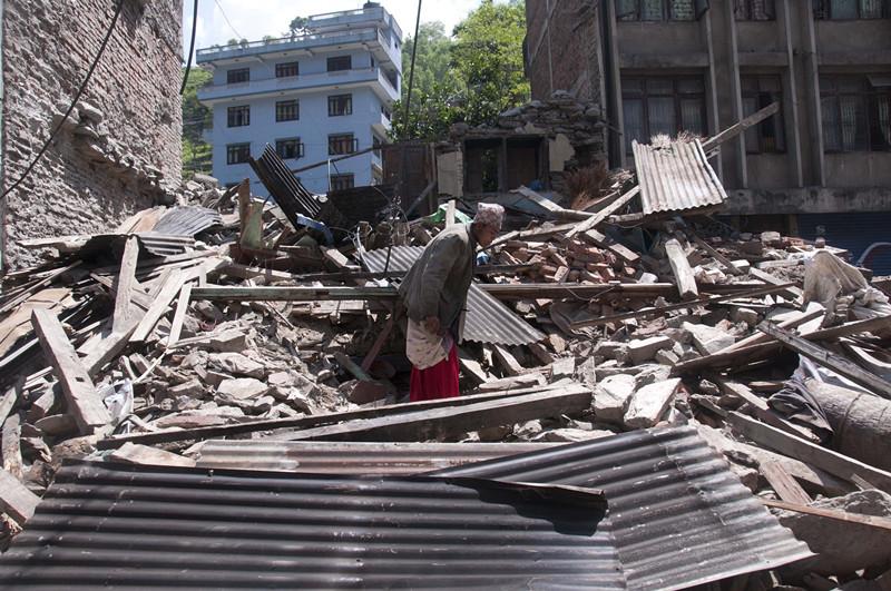 Four including a 105-year old woman rescued alive, 9 days after #Nepalquake xhne.ws/cqFNj