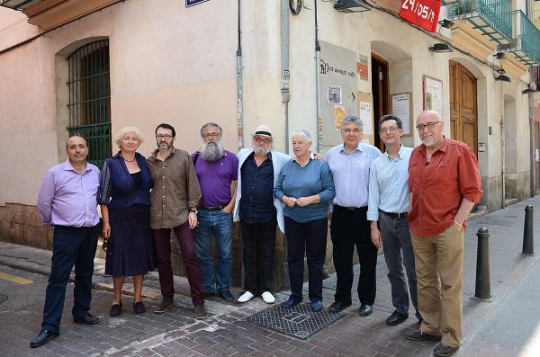 DiariTuria's tweet photo. Diverse entitats constitueixen un Observatori contra la Corrupció http://t.co/6yAHpcoBK7 http://t.co/HwBxcbn4mt