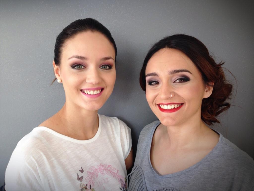 CazpeLaura's tweet photo. ¡Guapísimas estas dos hermanas! Maquillaje y peluquería #DolceVitaEstilistas
C / SAN EMIGDIO NÚMERO 18
TELF 966734697 http://t.co/Uzp3iphzWs