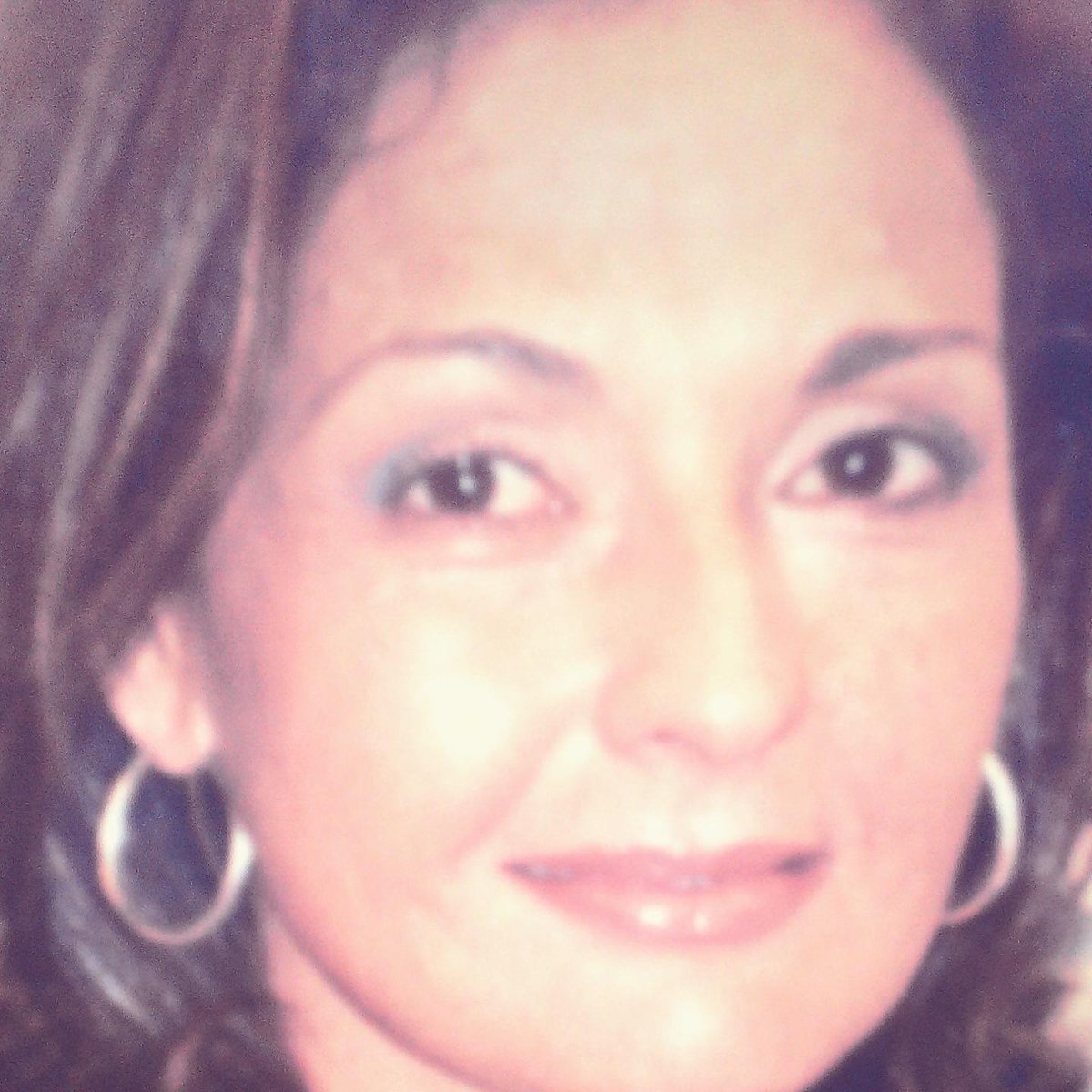 dunii_a's tweet photo. A las que lo son
A las que luchan por serlo
A las que lo fueron 
..y a las que se fueron #FelizDiadelaMadre http://t.co/pki4SH7JBp