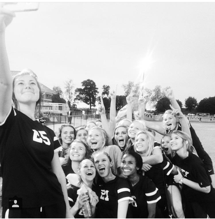 16marymartin's tweet photo. Wouldn't ask for another team. #trinitywildcats #Goldstar ⭐️⚽️ WE MADE HISTORY 2007... NOW 2015!!! http://t.co/9QmJMywpaz