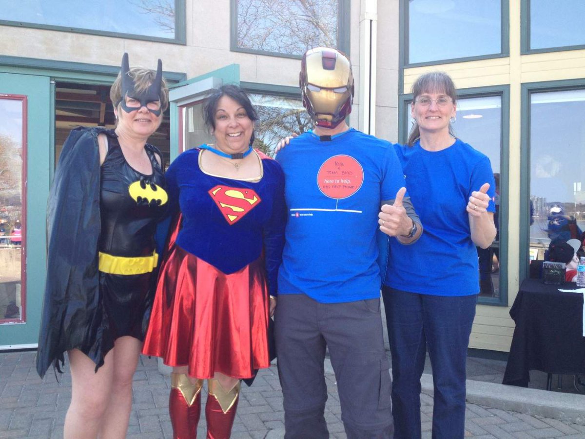 rcrema1's tweet photo. @stuart_thomp @SandraLHen @ErnieSchroeder2 superheros in Barrie about to start walking http://t.co/7XDMZgQqcg
